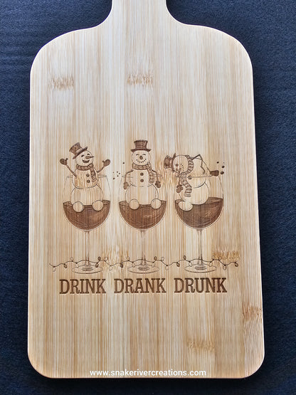 Drink Drank Drunk Snowman Cutting Board – Funny Christmas Bamboo Serving Board | Holiday Hostess Gift