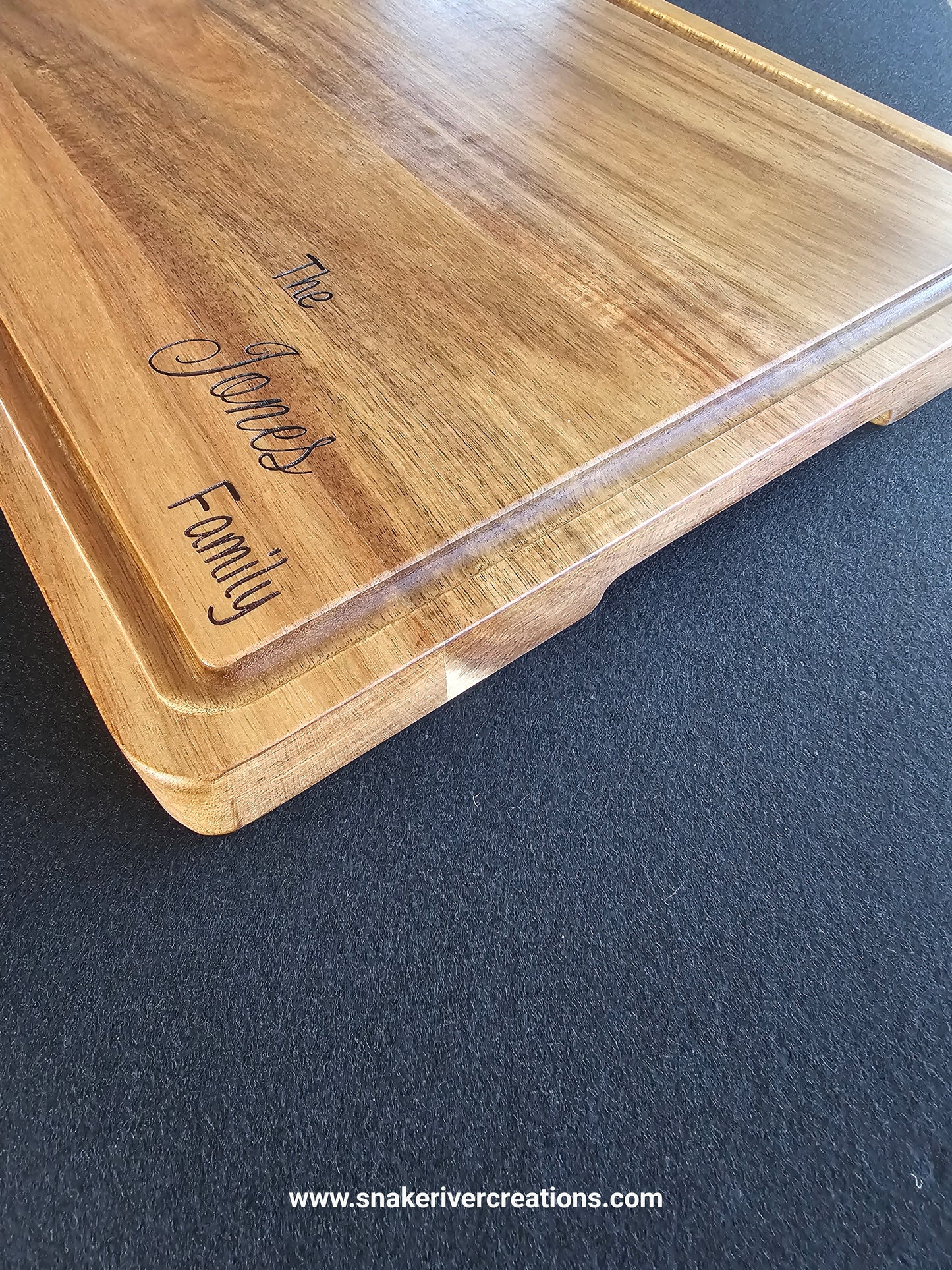 Personalized Acacia Wood Cutting Board – 12 x 17 x 1 | Engraved Family Name Cutting Board | Handmade Kitchen Gift